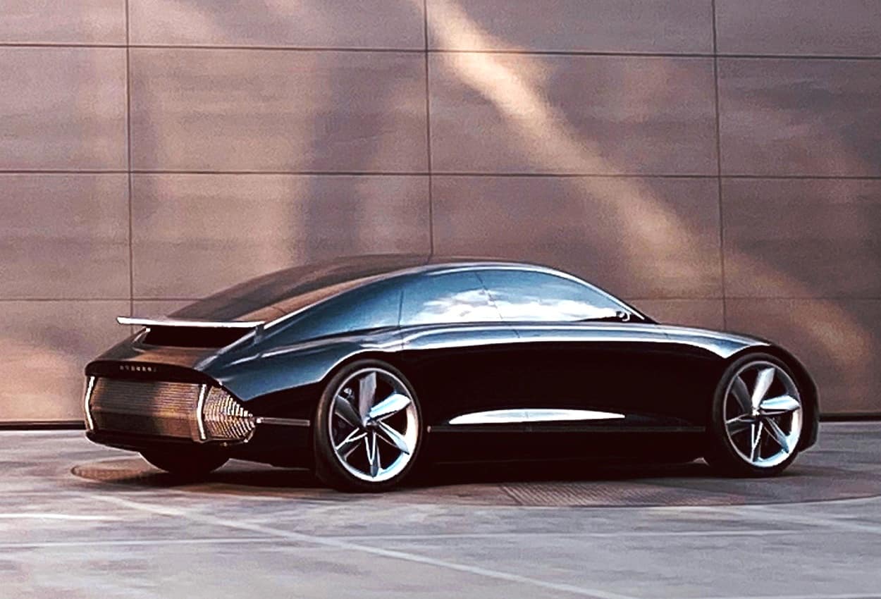 Nauji elektromobiliai 2022 - Hyundai Ioniq 6